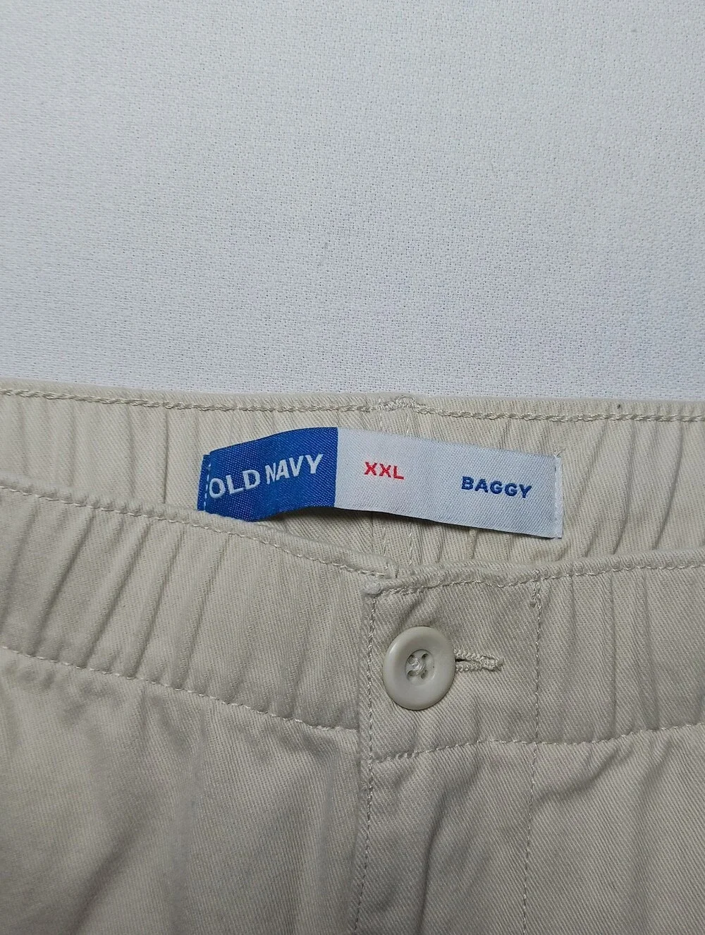 Old Navy front hand